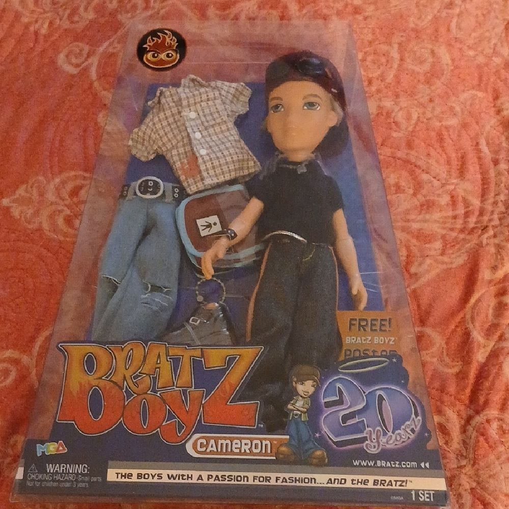 Bratz Boyz Cameron Doll with Outfit